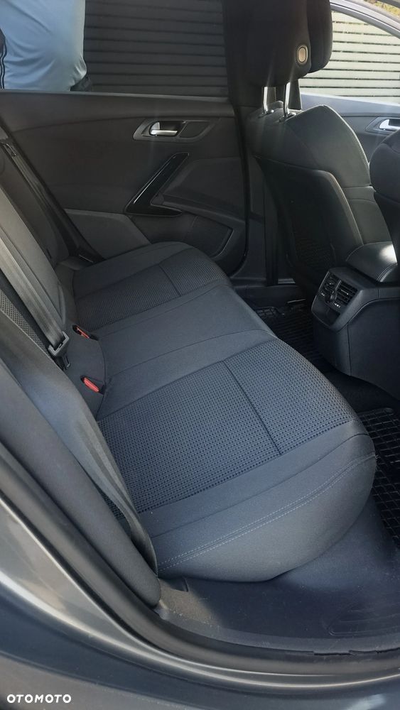 Peugeot 508 HDi FAP 140 Active - 12