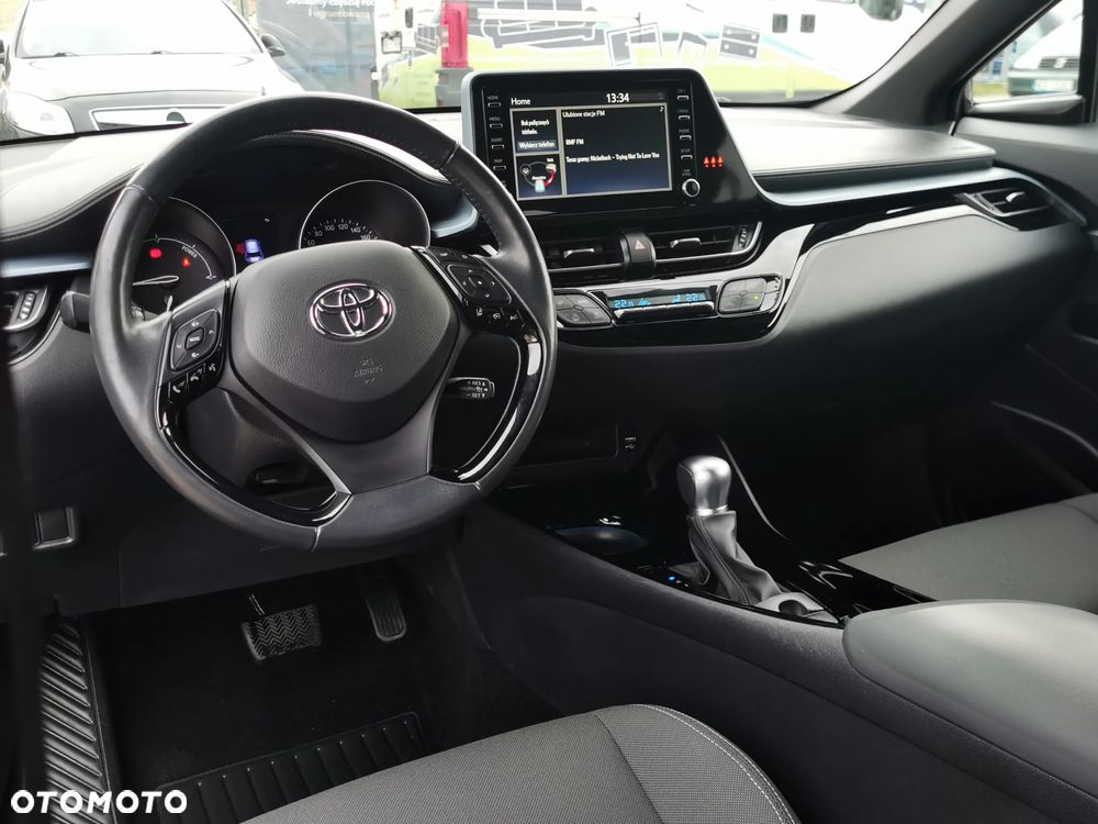 Toyota C-HR 2.0 Hybrid Executive - 8