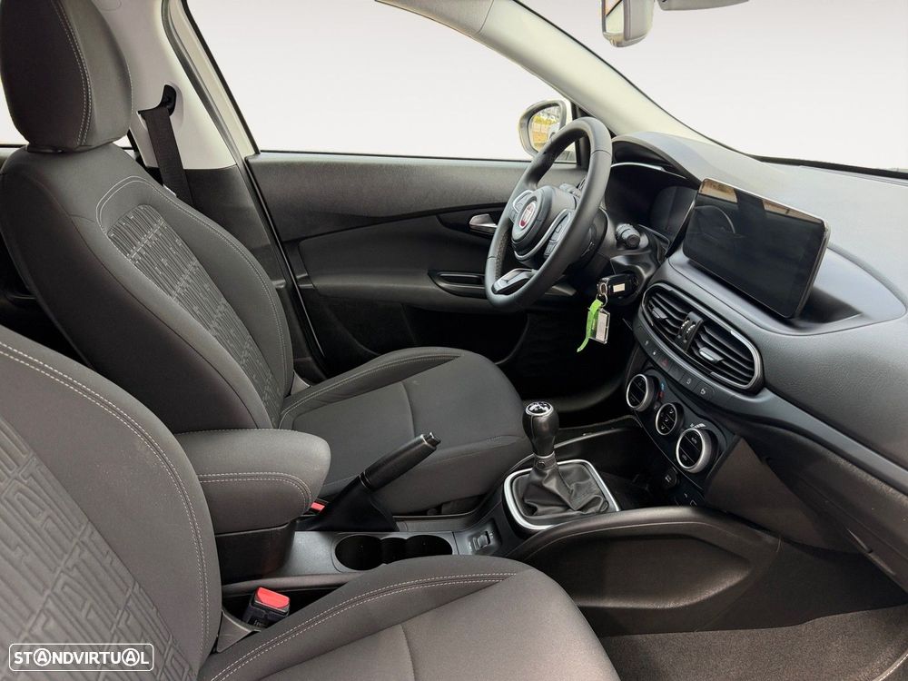 Fiat Tipo Station Wagon 1.0 GSE T3 - 15