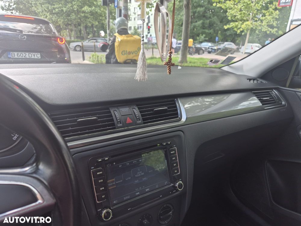 Skoda Rapid - 4