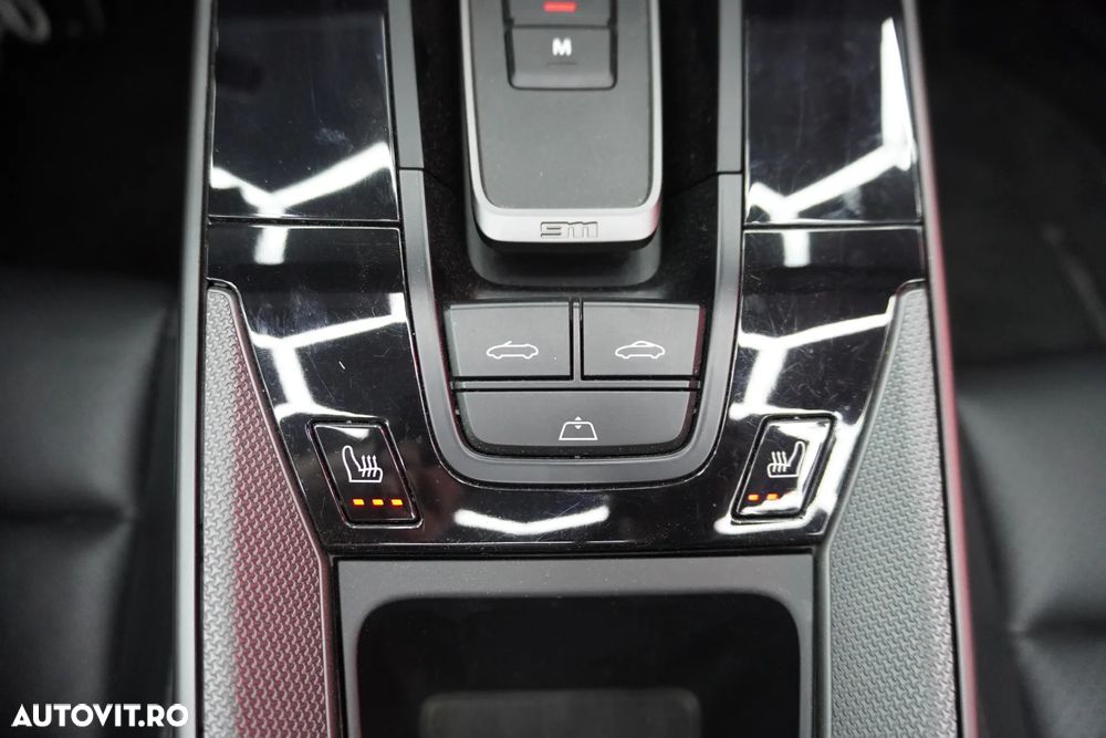 Porsche 911 Carrera PDK - 31