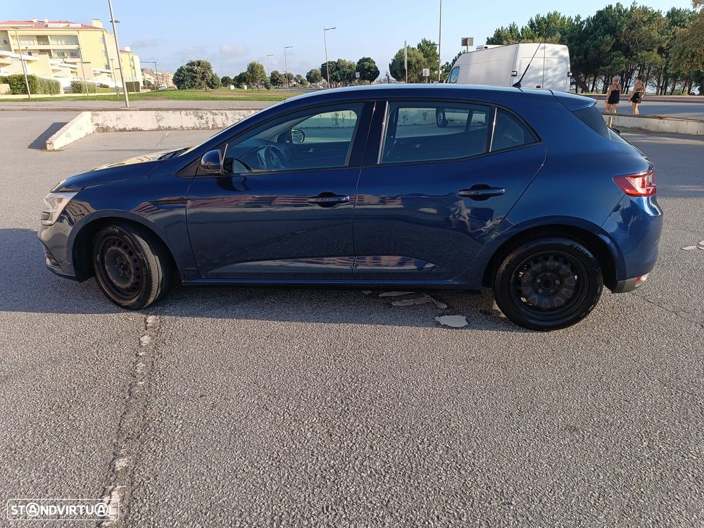 Renault Mégane 1.5 Blue dCi Zen - 4