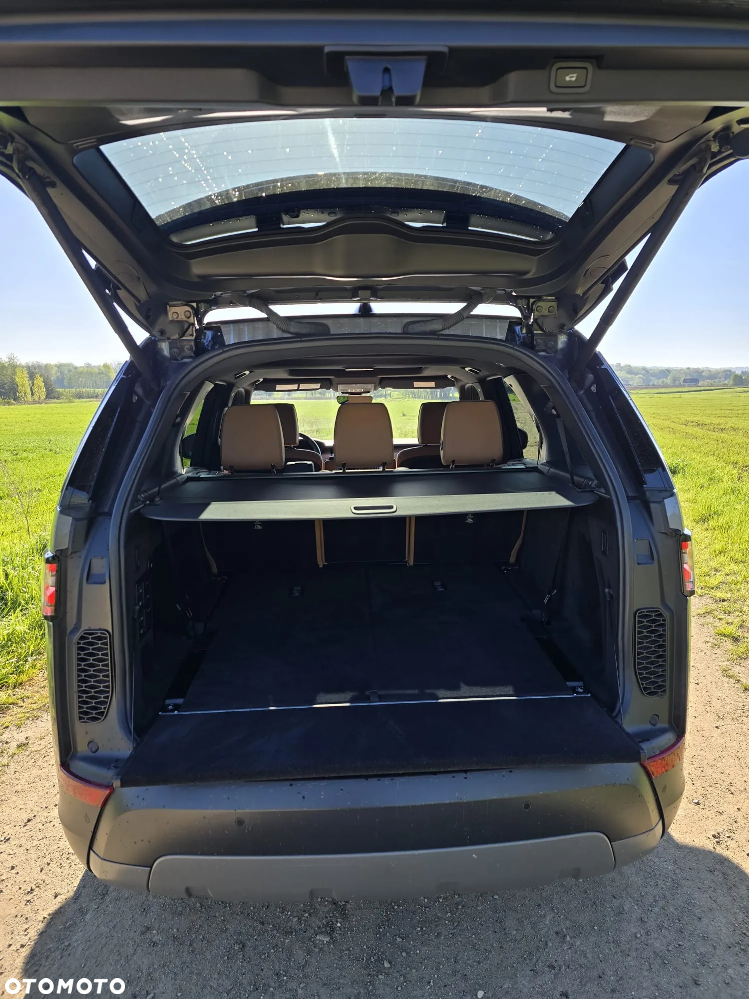 Land Rover Discovery 3.0 TD6 HSE - 10