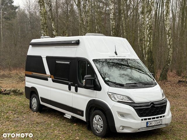 Globe-Traveller explorer - 2