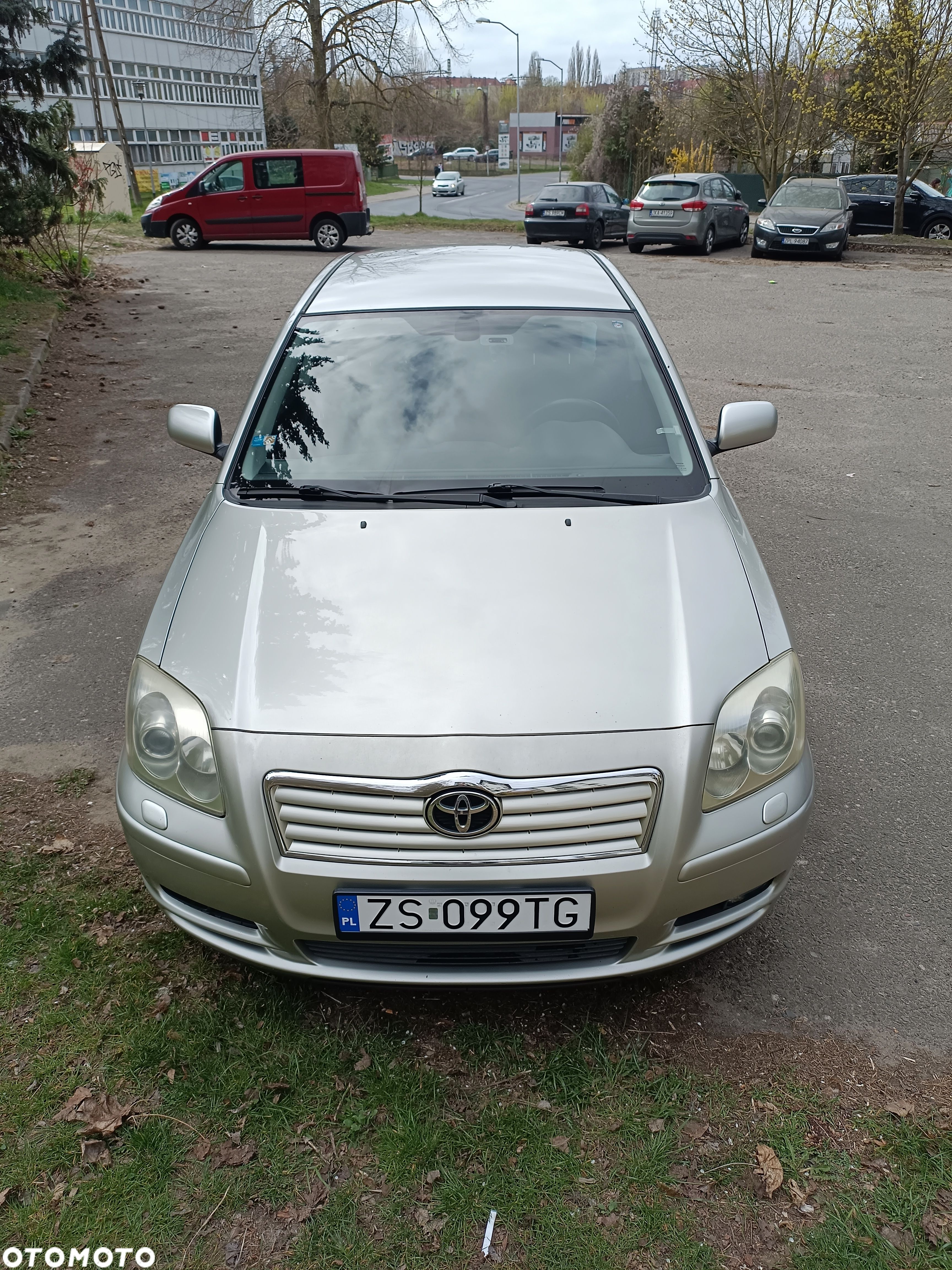 Toyota Avensis 2.0 VVT-i Sol - 1