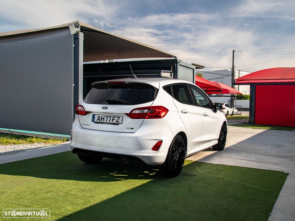 Ford Fiesta 1.0 EcoBoost MHEV ST-Line - 6