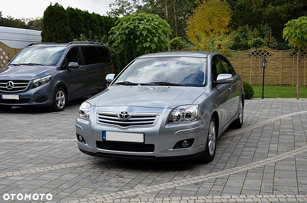 Toyota Avensis 2.0 D-4D Team - 13