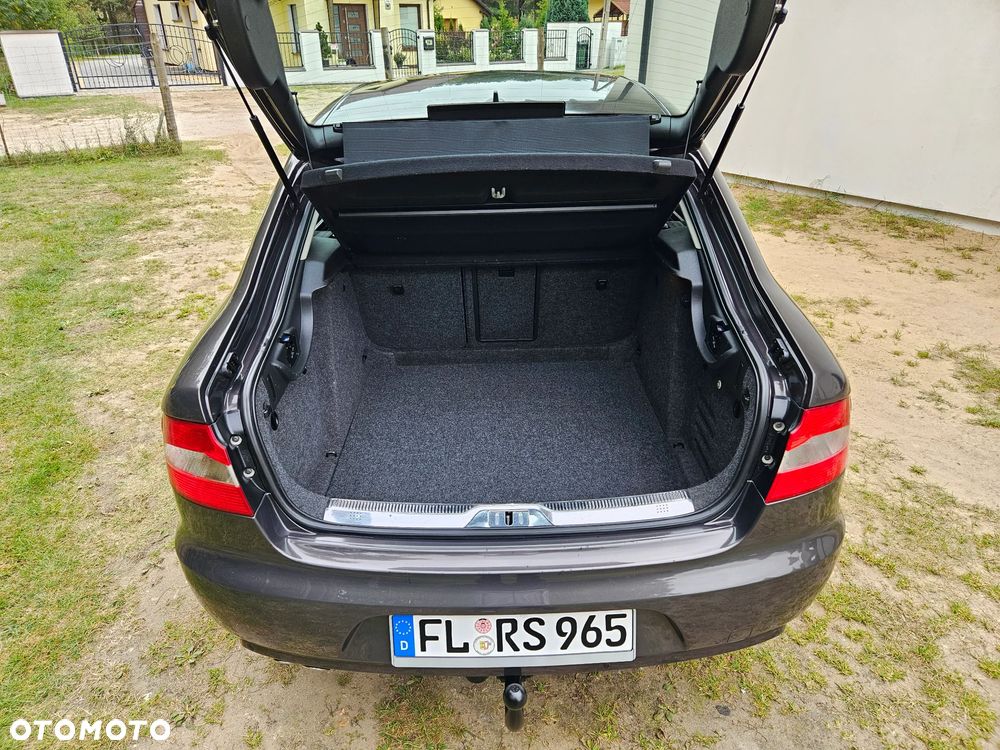 Skoda Superb 2.0 TDI 4x4 Elegance - 20