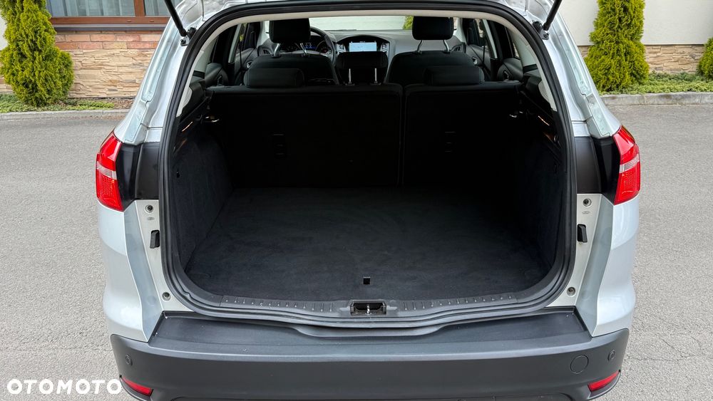 Ford Focus - 24