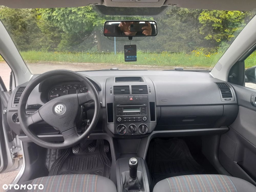 Volkswagen Polo 1.2 Entry - 18