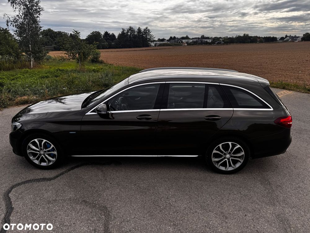 Mercedes-Benz Klasa C 350 e - 13