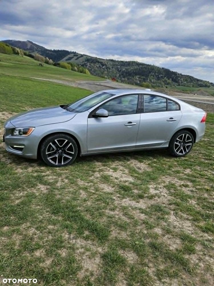 Volvo S60 T5 Powershift - 5