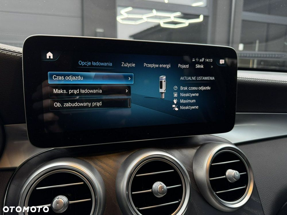 Mercedes-Benz GLC 300 e 4-Matic - 28