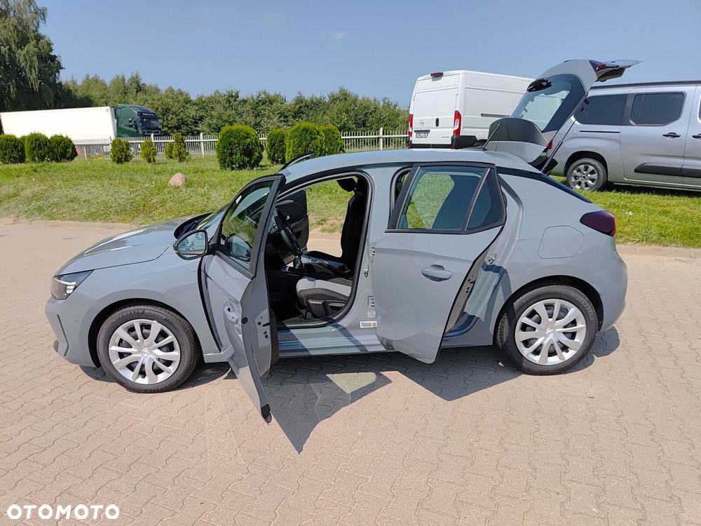 Opel Corsa - 22