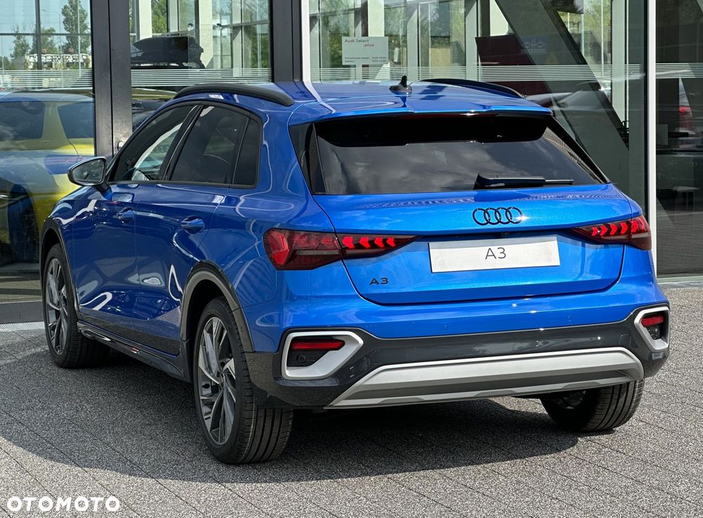 Audi A3 Allstreet - 11