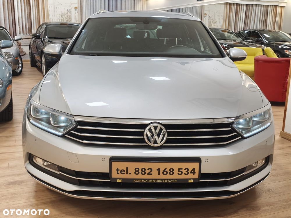 Volkswagen Passat 2.0 TDI Bi-Turbo BMT 4Mot Highline DSG - 12