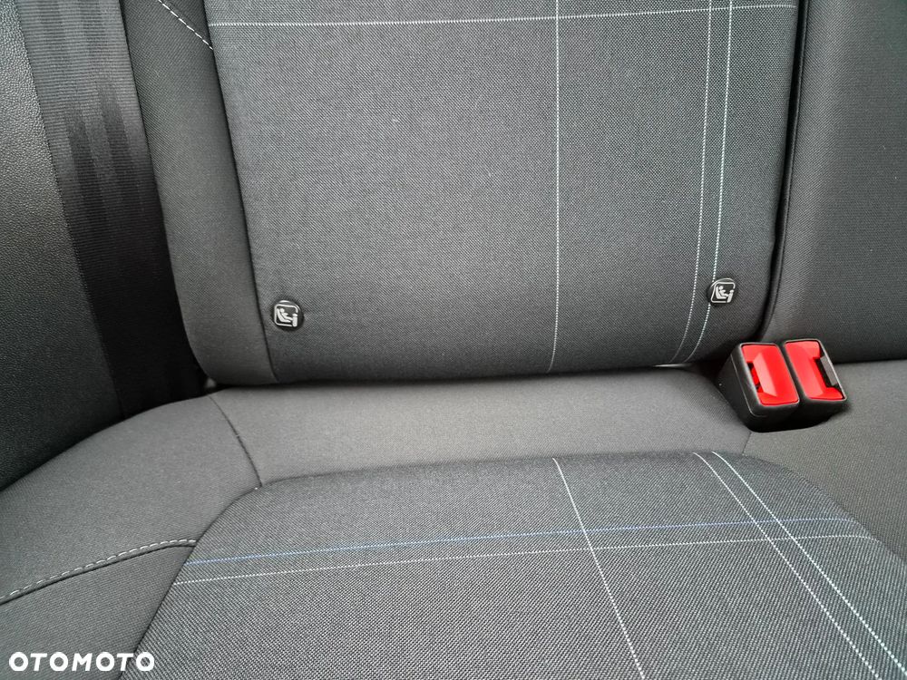 Ford Fiesta 1.1 S&S COOL&CONNECT - 18