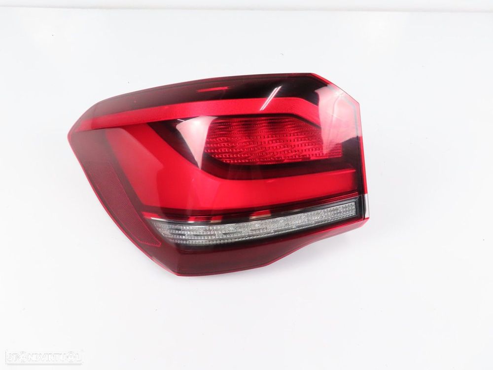 Farolim LED LCI Esquerdo/Trás Usado / Original BMW X1 (F48) 63217477713 - 1