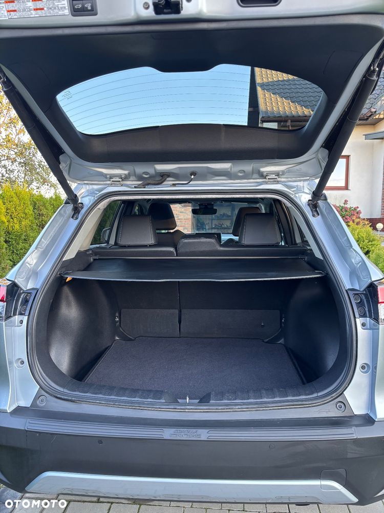 Toyota Corolla Cross - 21