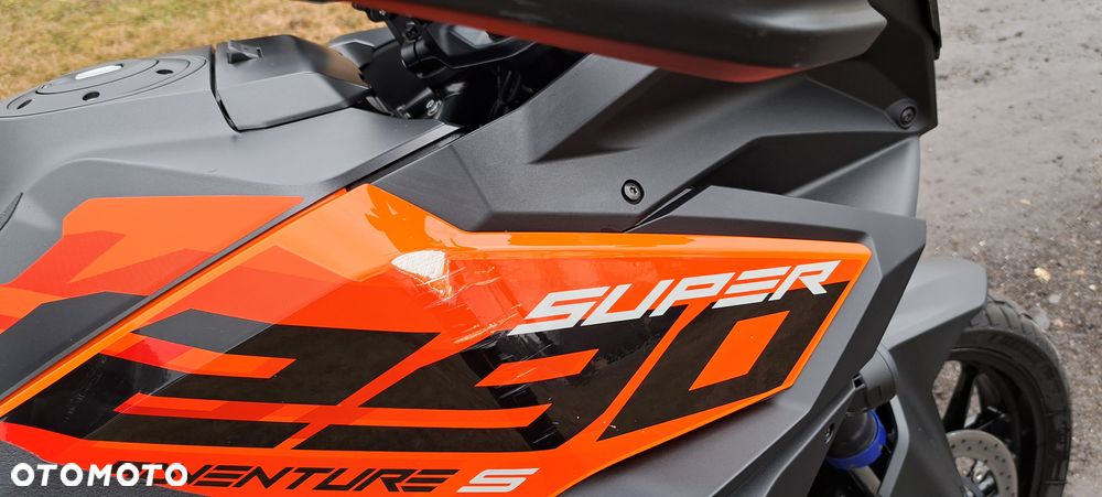 KTM Super Adventure - 8