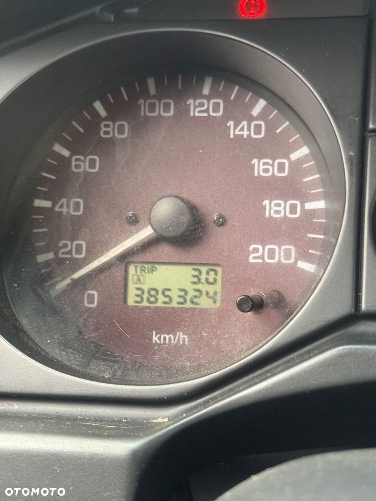 Mitsubishi Pajero - 14