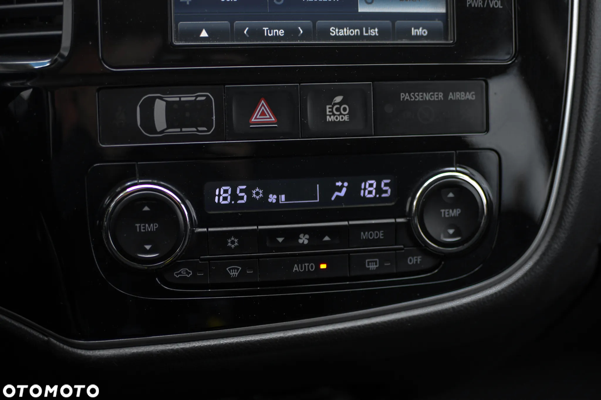 Mitsubishi Outlander 2.2 DID Intense + 4WD - 18