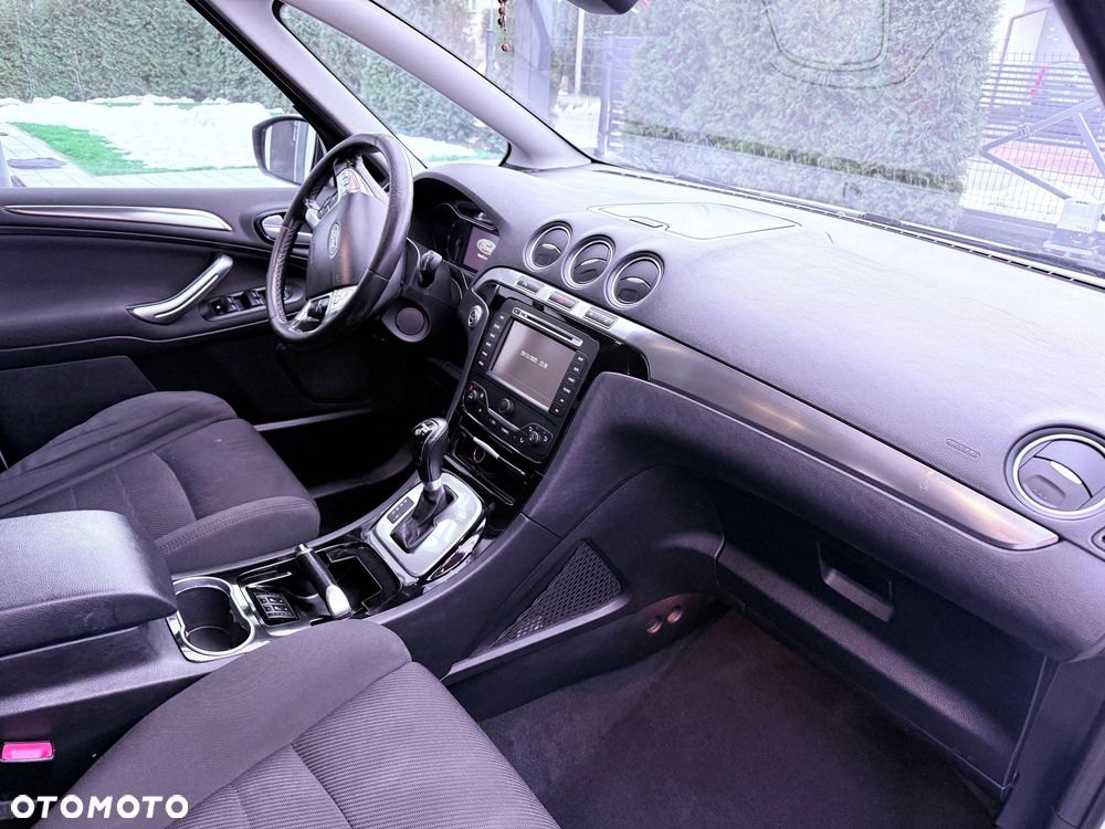 Ford S-Max 2.0 TDCi DPF Titanium - 8