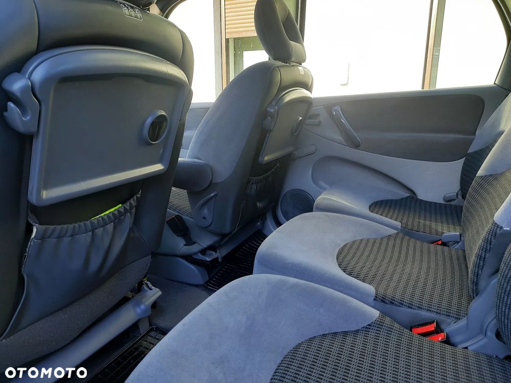 Citroën Xsara Picasso 1.6 HDI Impress Pack - 19