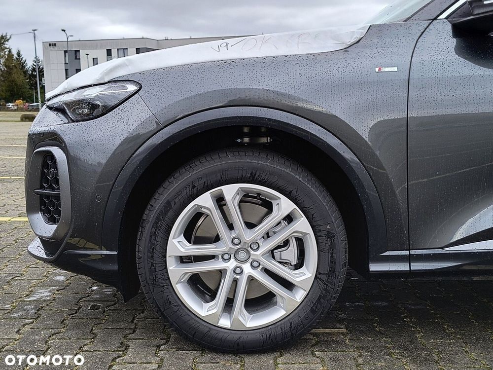 Audi Q5 Sportback - 8