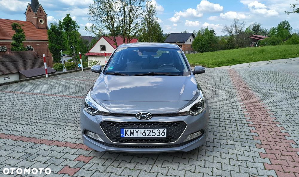 Hyundai i20 - 8