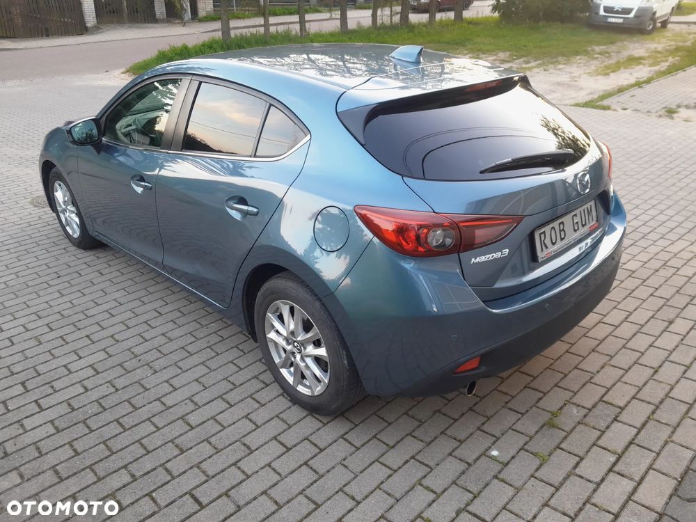 Mazda 3 2015 photo 3