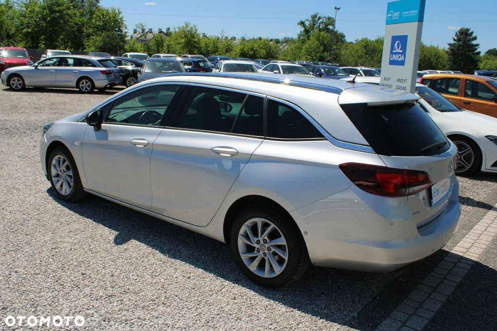 Opel Astra - 10