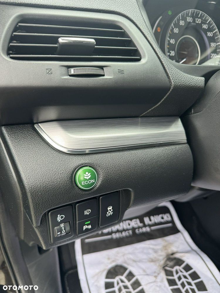 Honda CR-V - 15