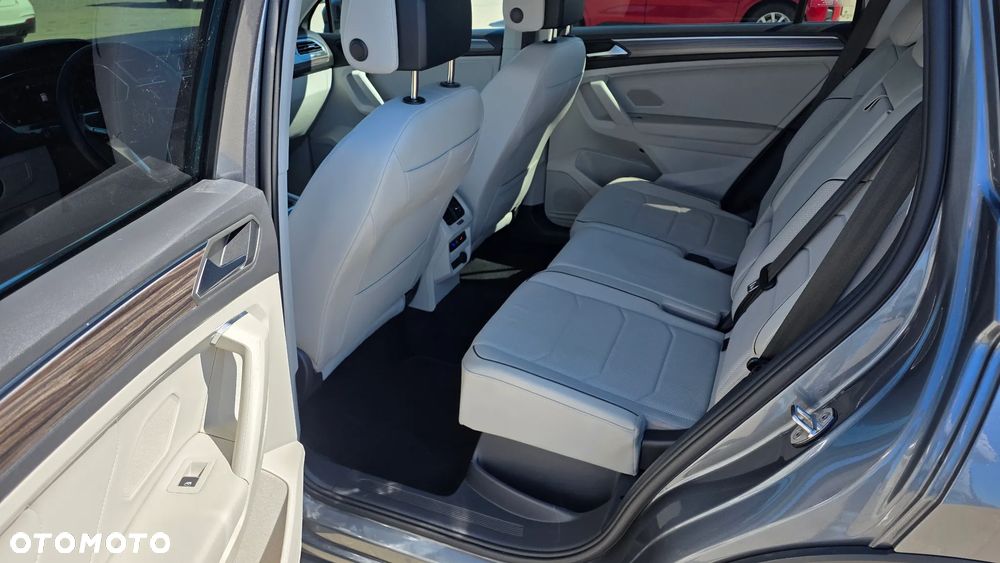 Volkswagen Tiguan Allspace 2.0 TSI 4Mot Elegance DSG - 3