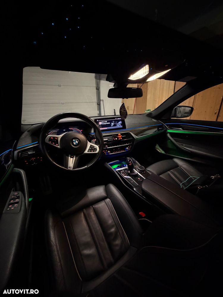 BMW Seria 5 530d AT - 26