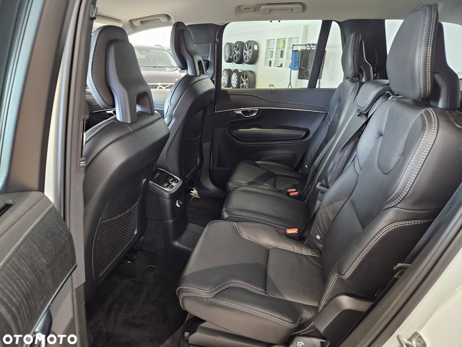 Volvo XC 90 - 34