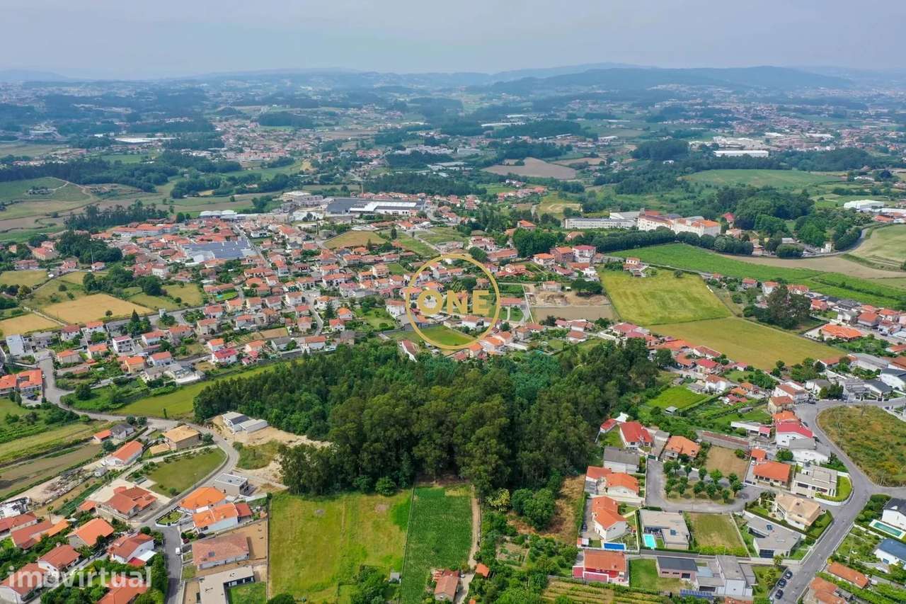 Terreno de construção - Grande imagem: 5/20