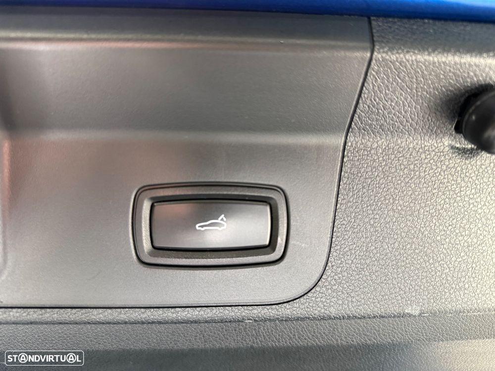 Porsche Panamera 4 E-Hybrid - 14