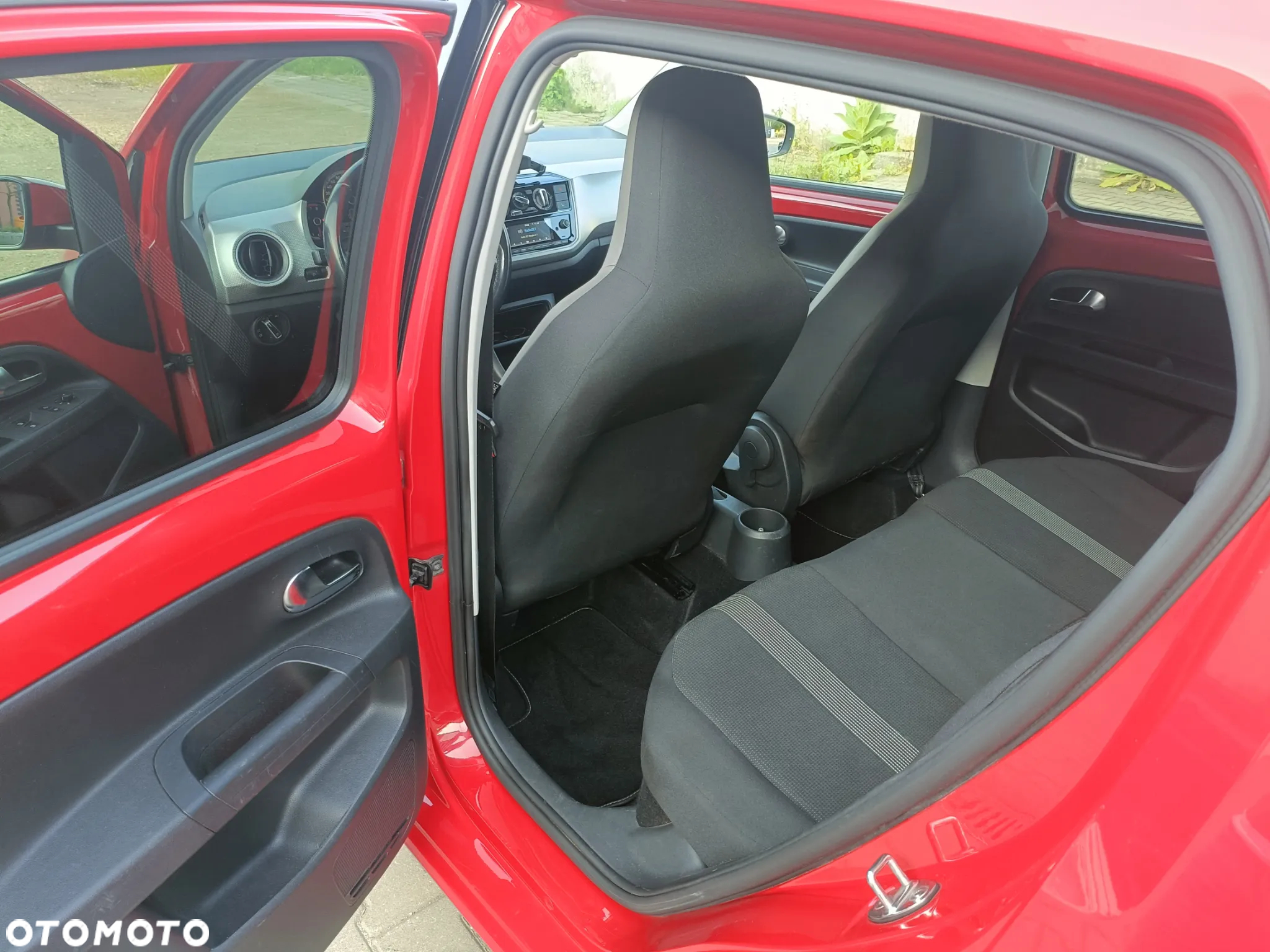 Volkswagen up! 1.0 take - 16