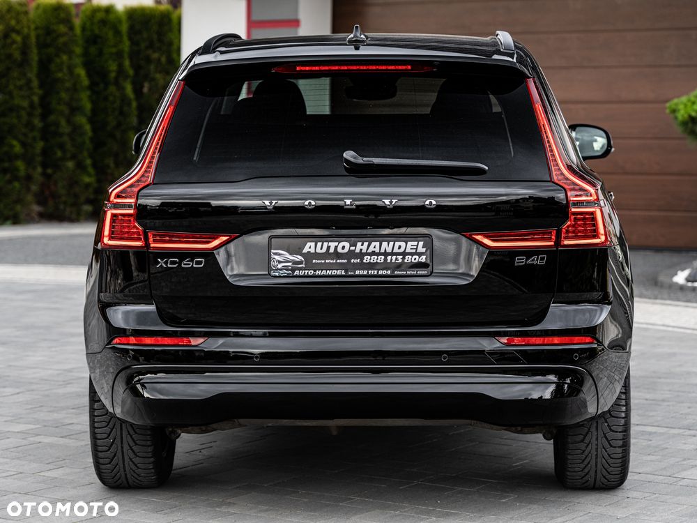 Volvo XC 60 B4 D AWD Geartronic Momentum Pro - 16