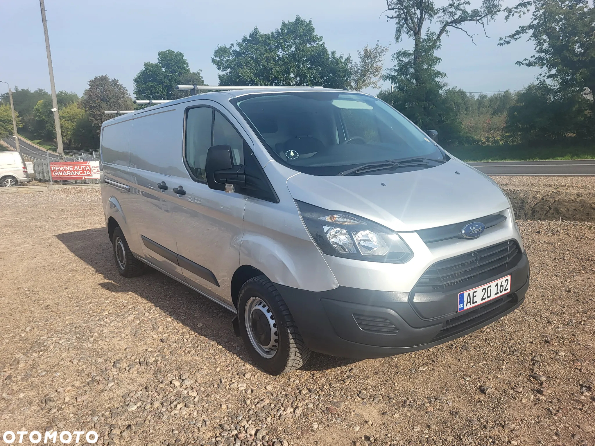Ford TRANSIT CUSTOM - 16