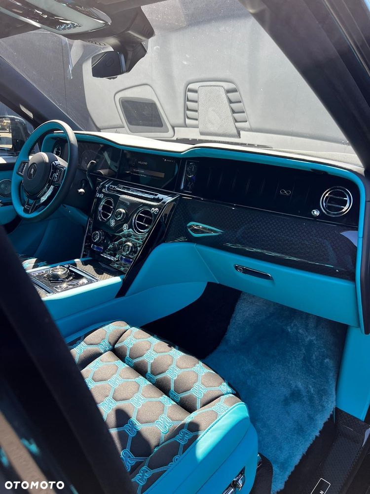 Rolls-Royce Cullinan - 33