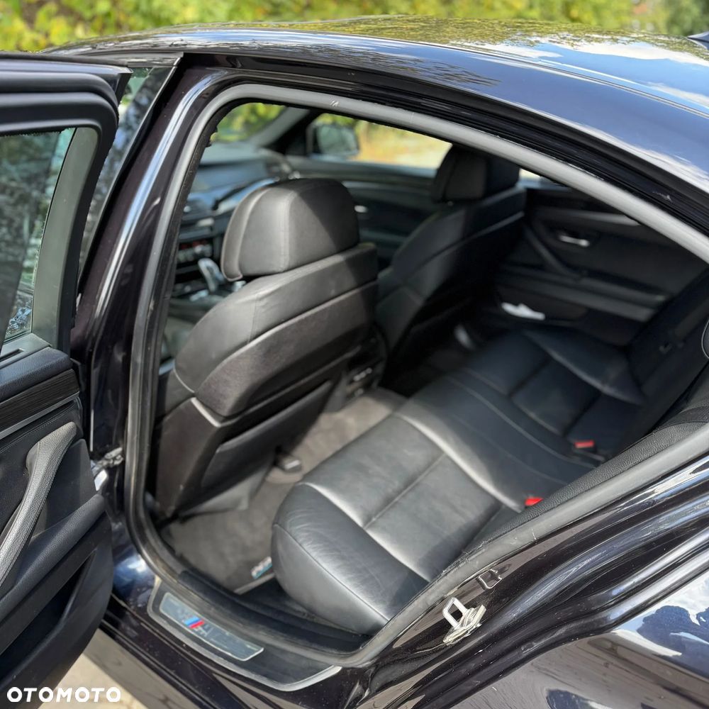 BMW Seria 5 - 32