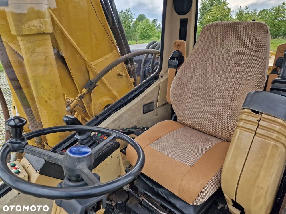 Caterpillar CAT M315 koparka kołowa - 8