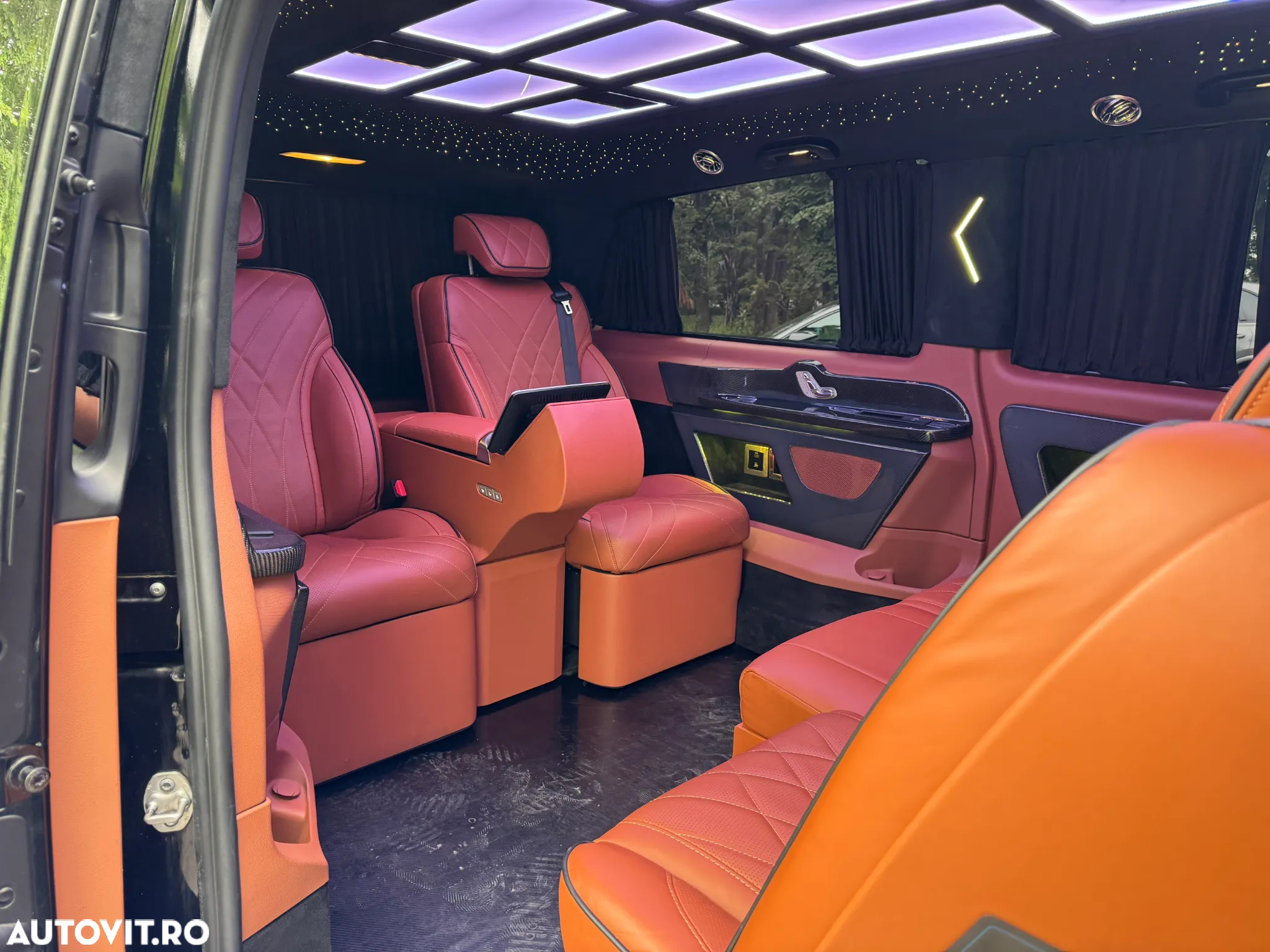 Mercedes-Benz V 250 d extralang 9G-TRONIC Edition 2023 - 11