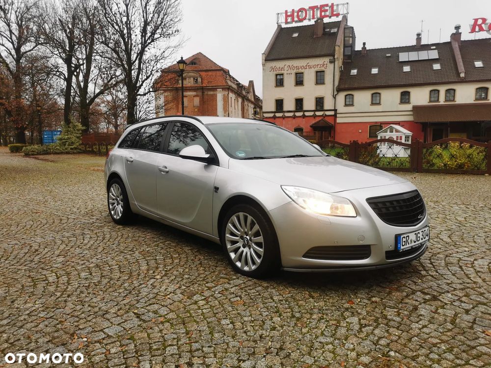 Opel Insignia 2.0 CDTI Sports Tourer Cosmo - 2