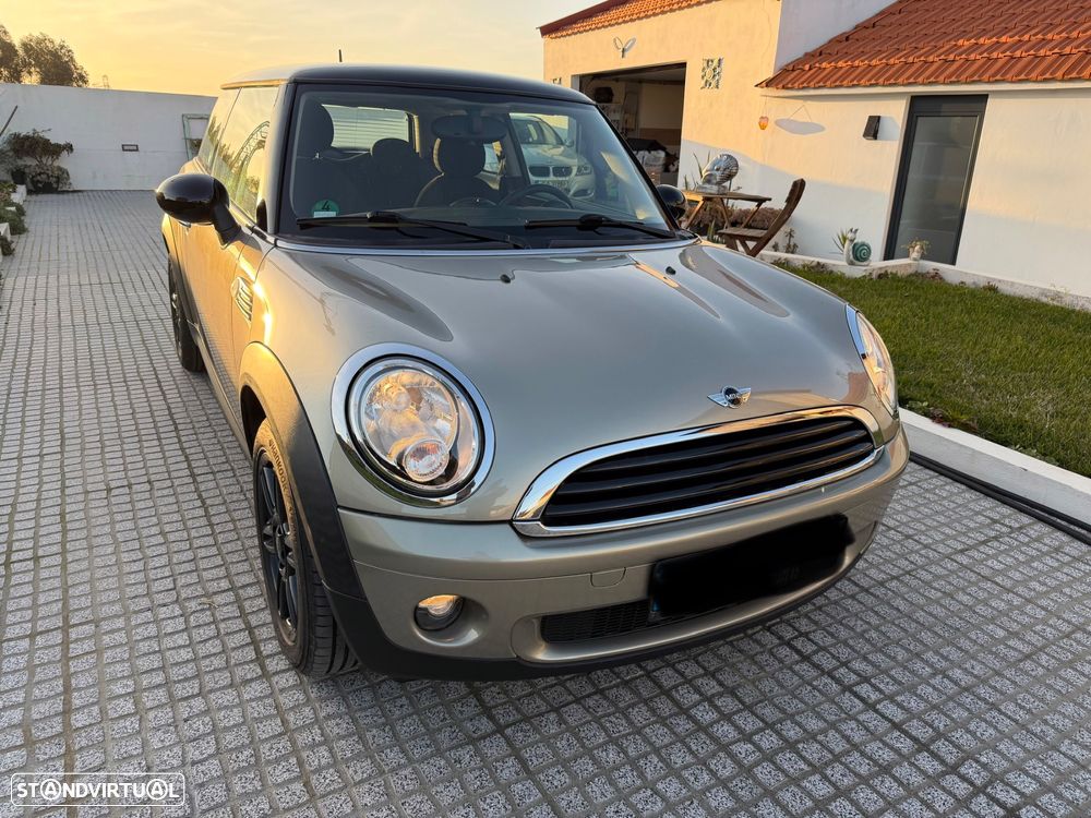 MINI 3 Portas One - 9