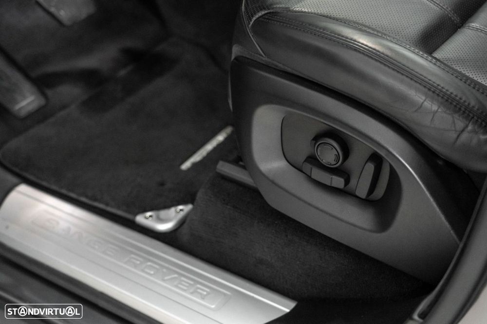 Land Rover Range Rover Sport 2.0 SD4 HSE - 19
