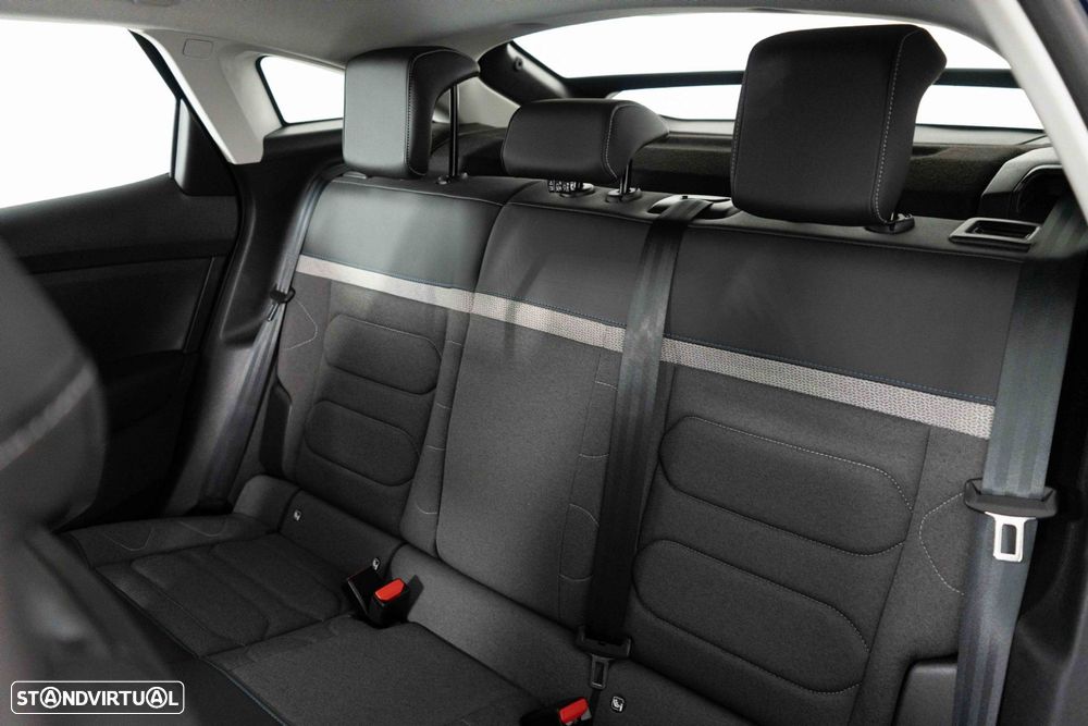 Citroën C4 1.2 PureTech Plus - 9