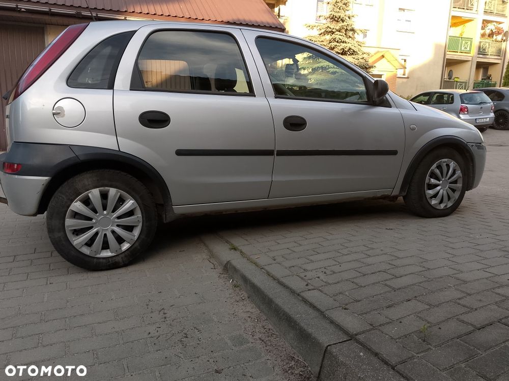 Opel Corsa - 2